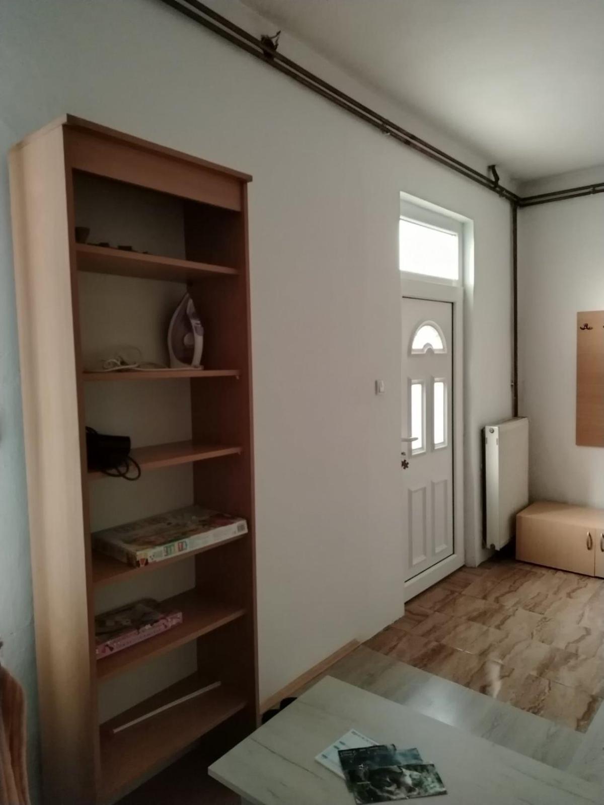 Apartman Maja 巴伊纳巴什塔 外观 照片